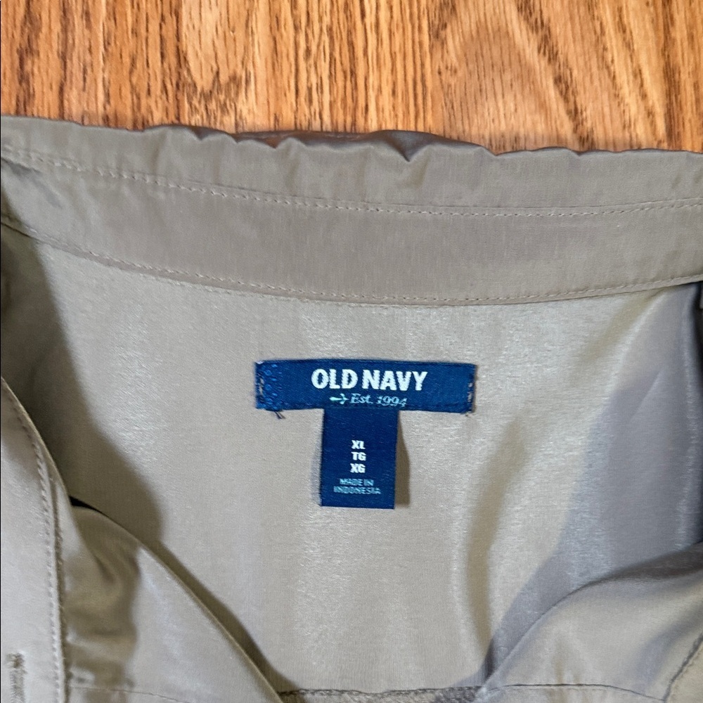 OLD NAVY Tan Button-Up Blouse - Picture 3 of 11